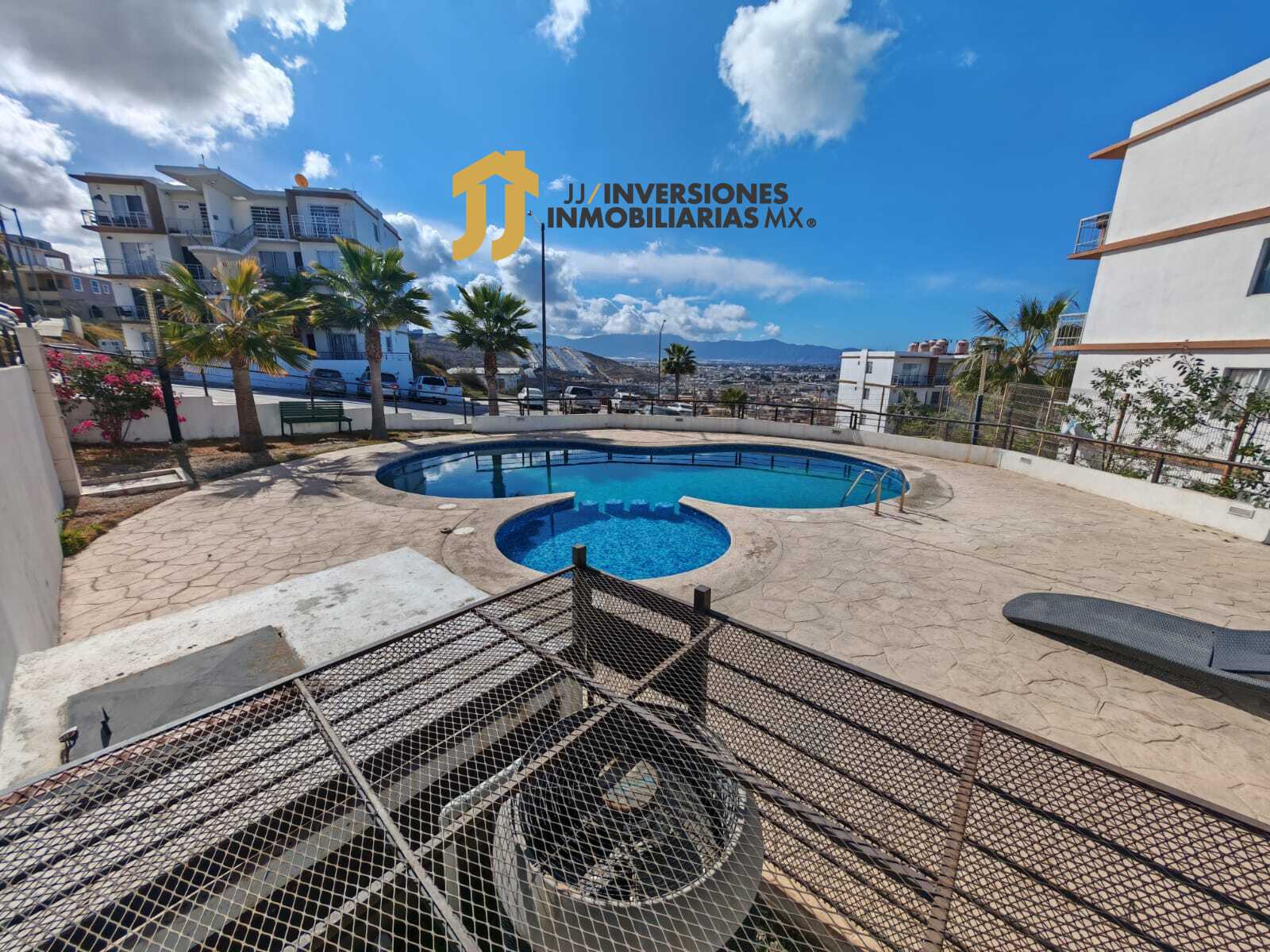 Condominio en Fracc. Puerta del Mar, privada $2,600,000.00