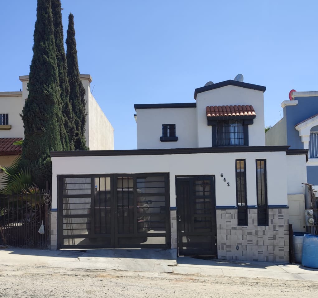 Casa de 2 niveles $2,600,000.00 pesos